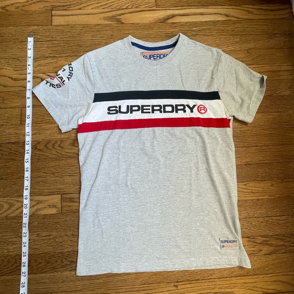 Gray Superdry T-shirt
